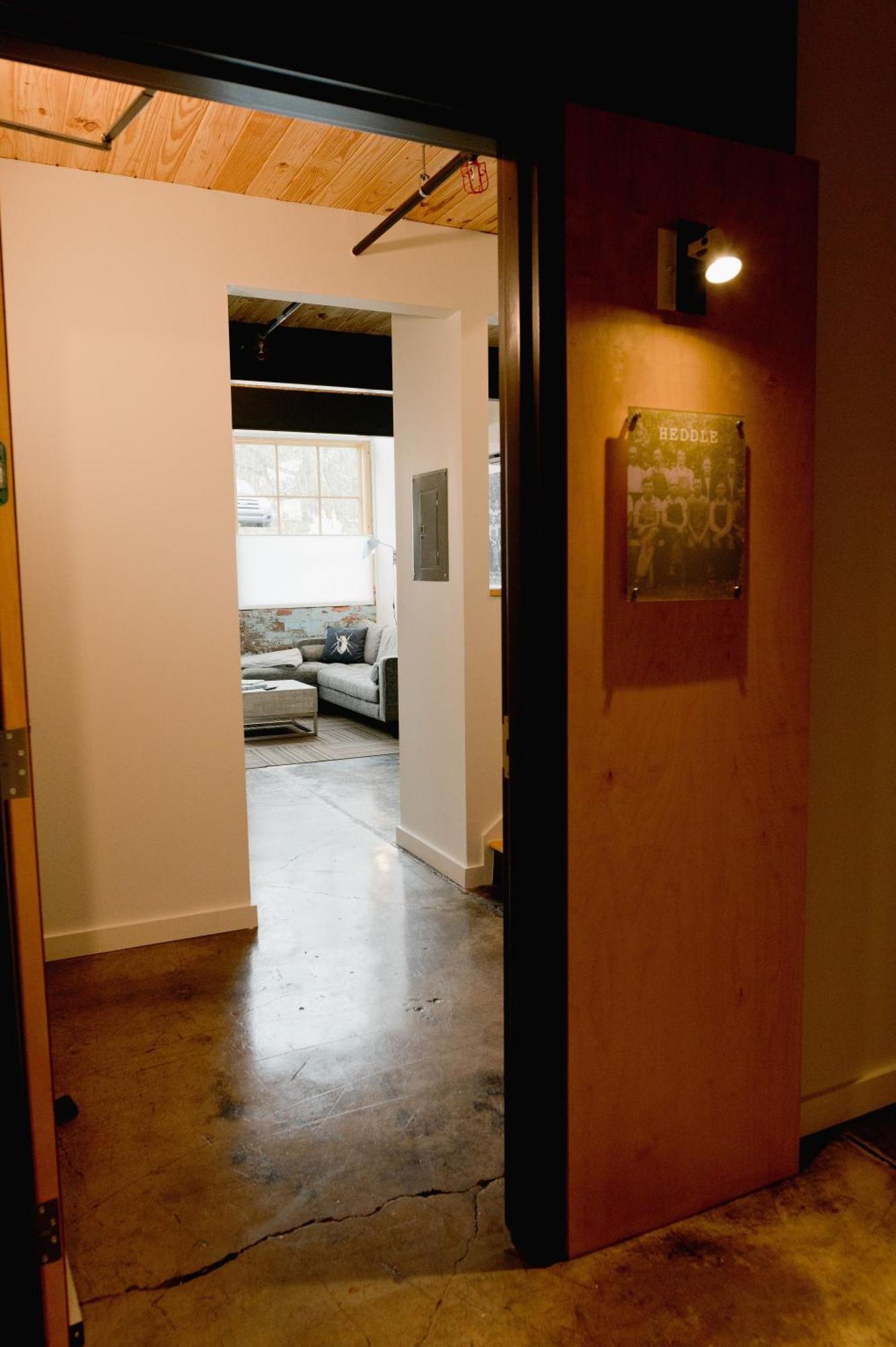 Loom Room Retreat 多尔顿 外观 照片
